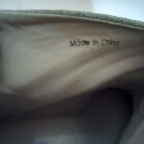 grey suede ankle boot 3.75" heel with zipper, US women's size 9 - Picture 9 of 14